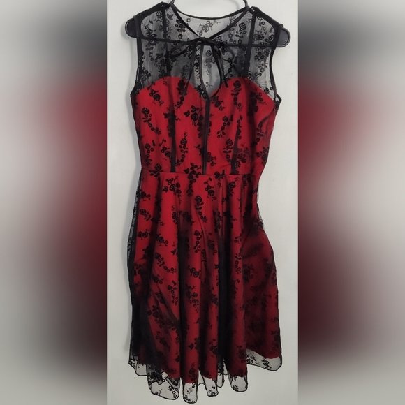 Voodoo Vixen Dress - Picture 2 of 12